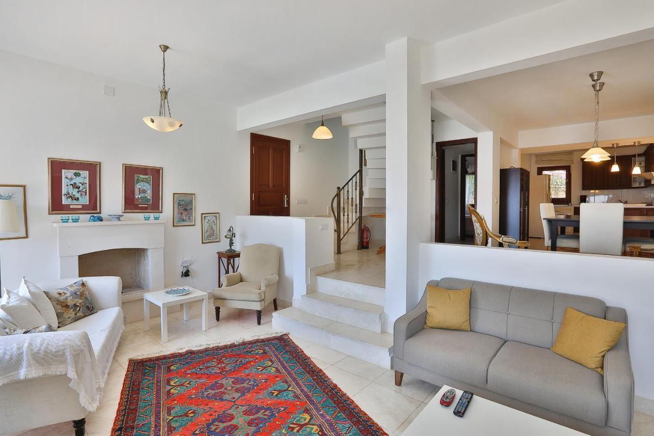 Villa Stunning Seaviews Kalkan Esterno foto