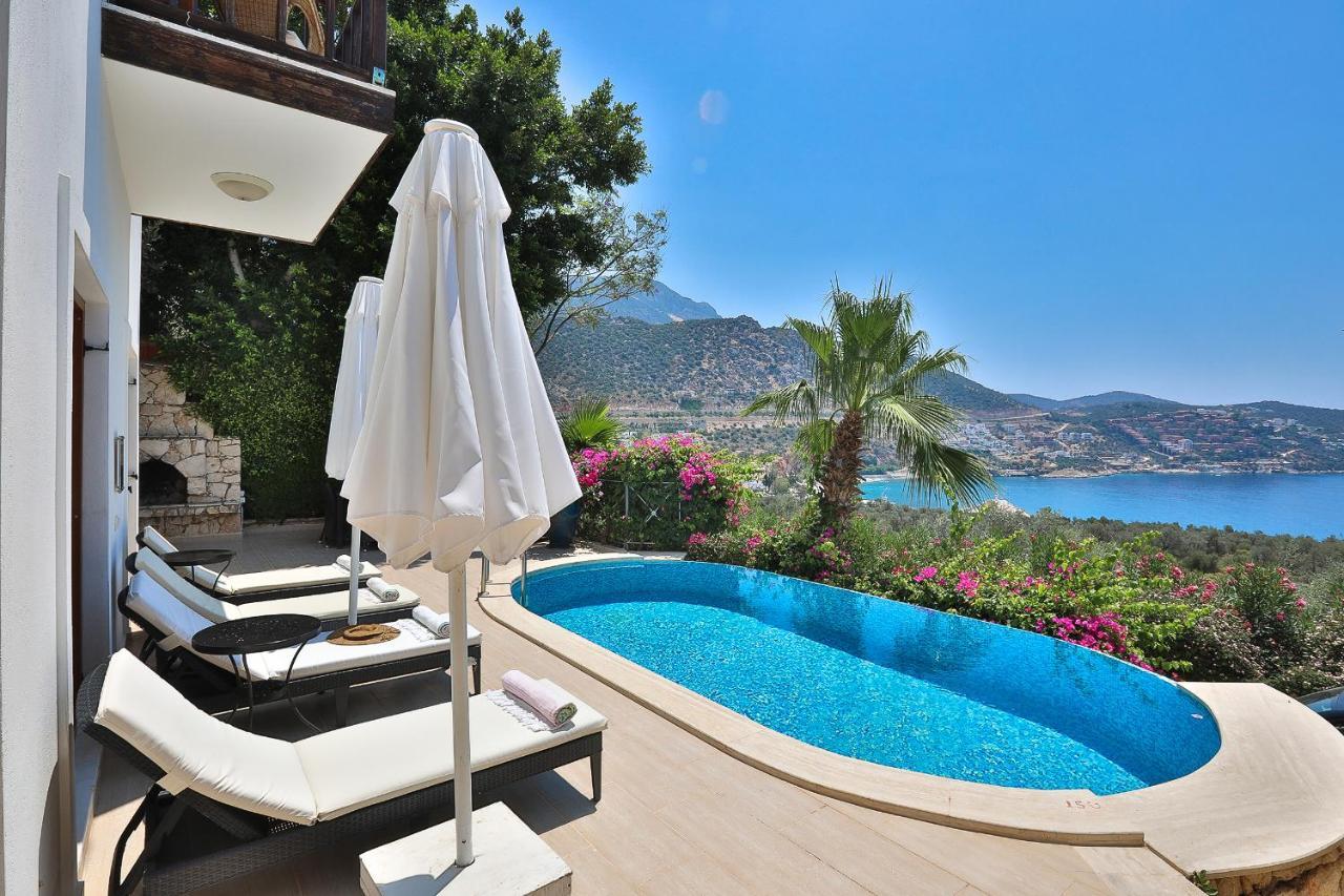 Villa Stunning Seaviews Kalkan Esterno foto