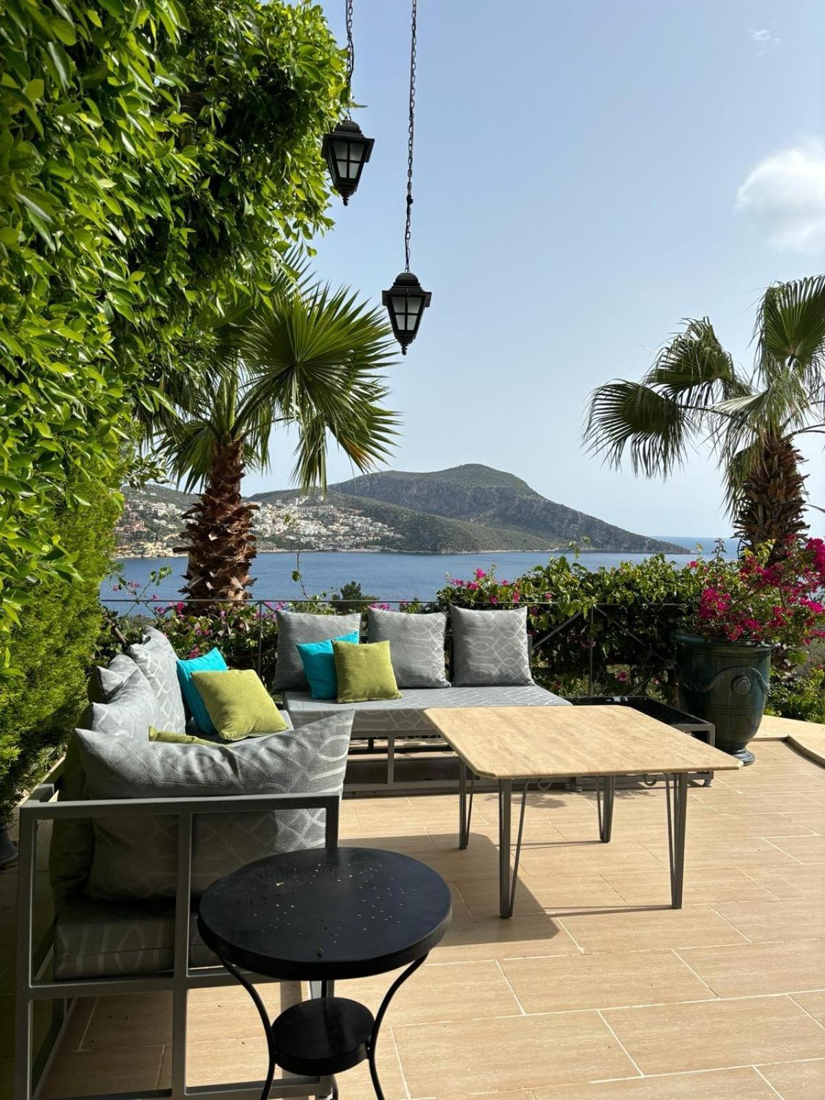Villa Stunning Seaviews Kalkan Esterno foto